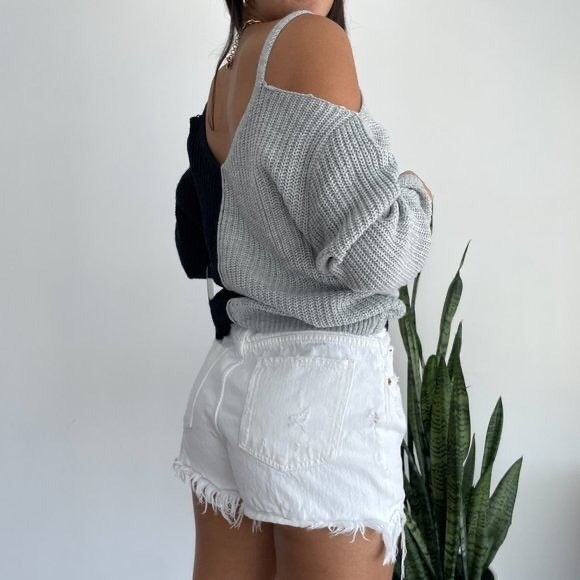 NEW PLUS SIZE Almost Famous 2 Tone Sweater - Picture 5 of 6